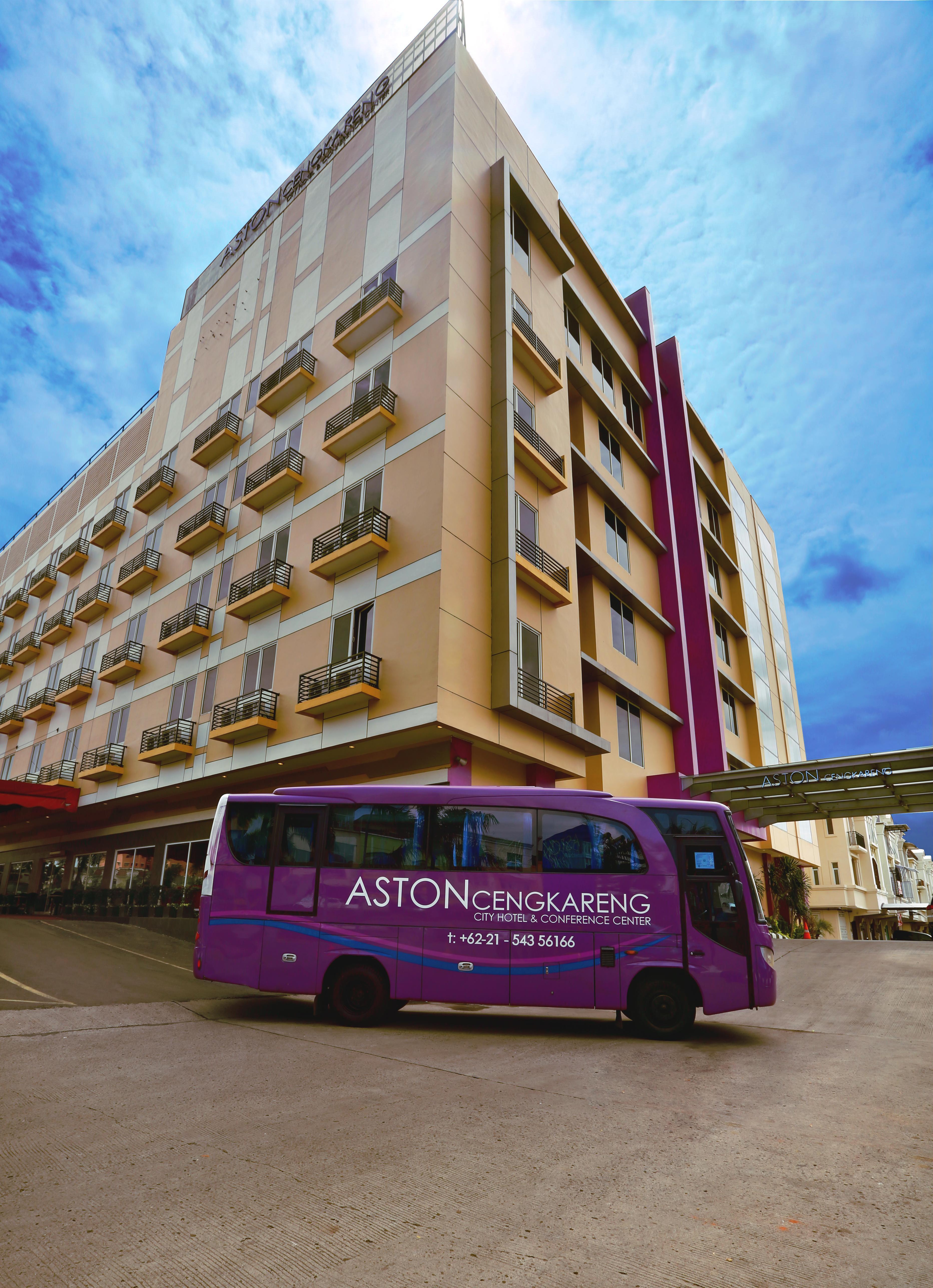 Royal Palm Hotel & Conference Center Cengkareng Jakarta Exterior foto